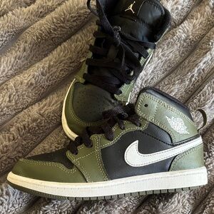 Air Jordan Green and Black Sneakers